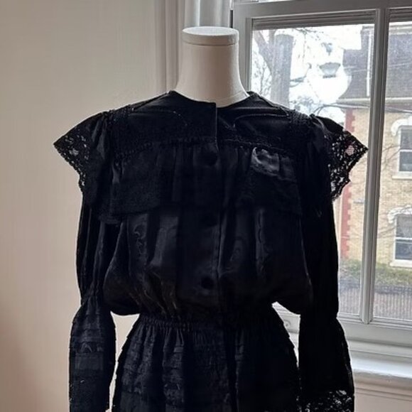 The Parliament Street Blouse - Picture 1 of 3